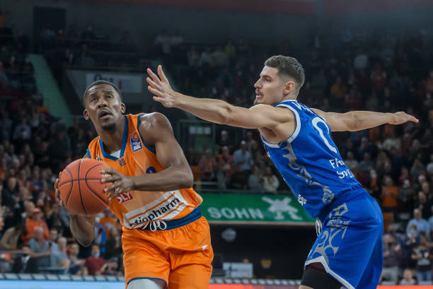 赛关键胜利 赛关键胜利